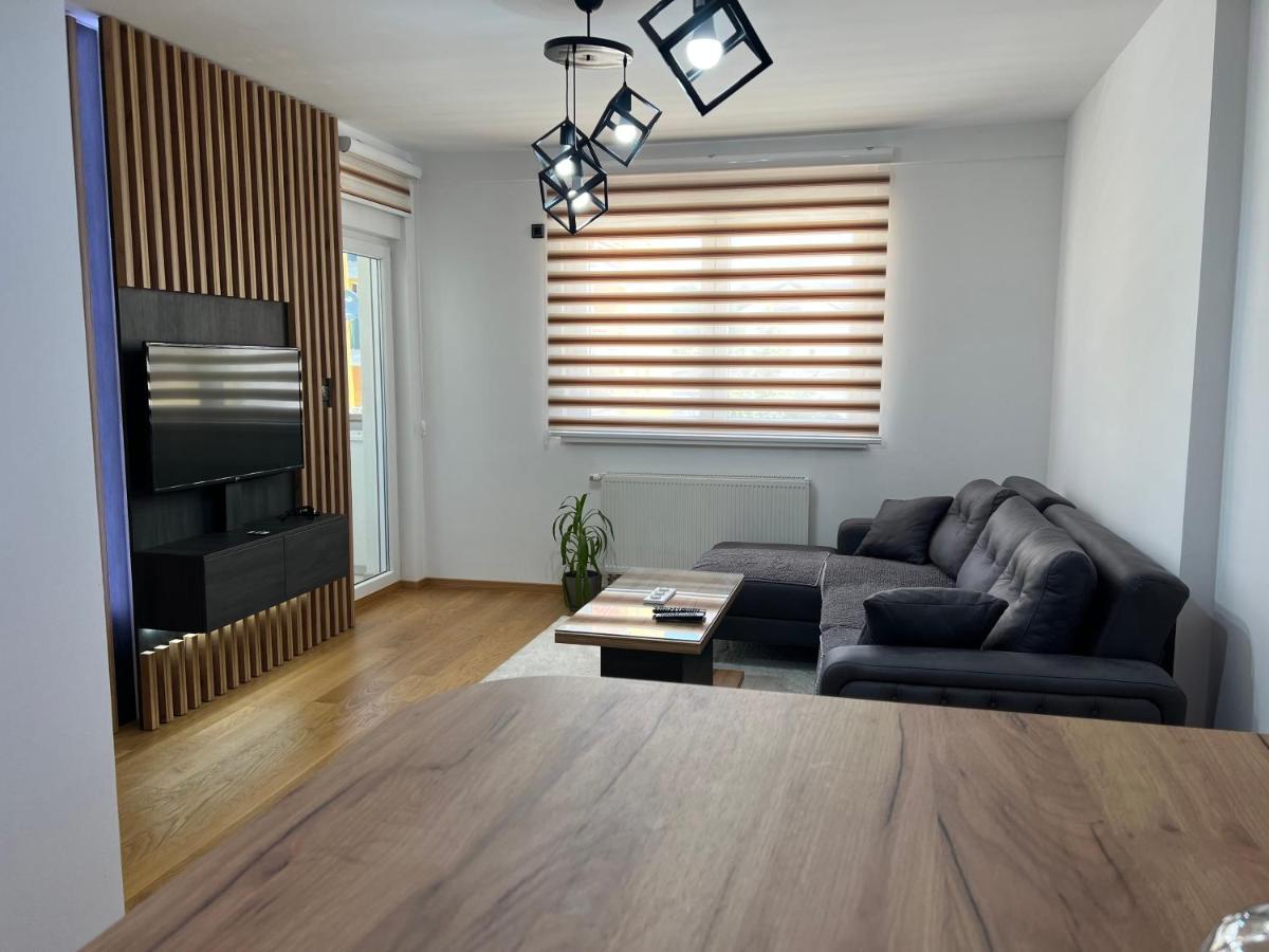 Stan na dan Viktor-Lukavica Apartment Sarajevo Bagian luar foto
