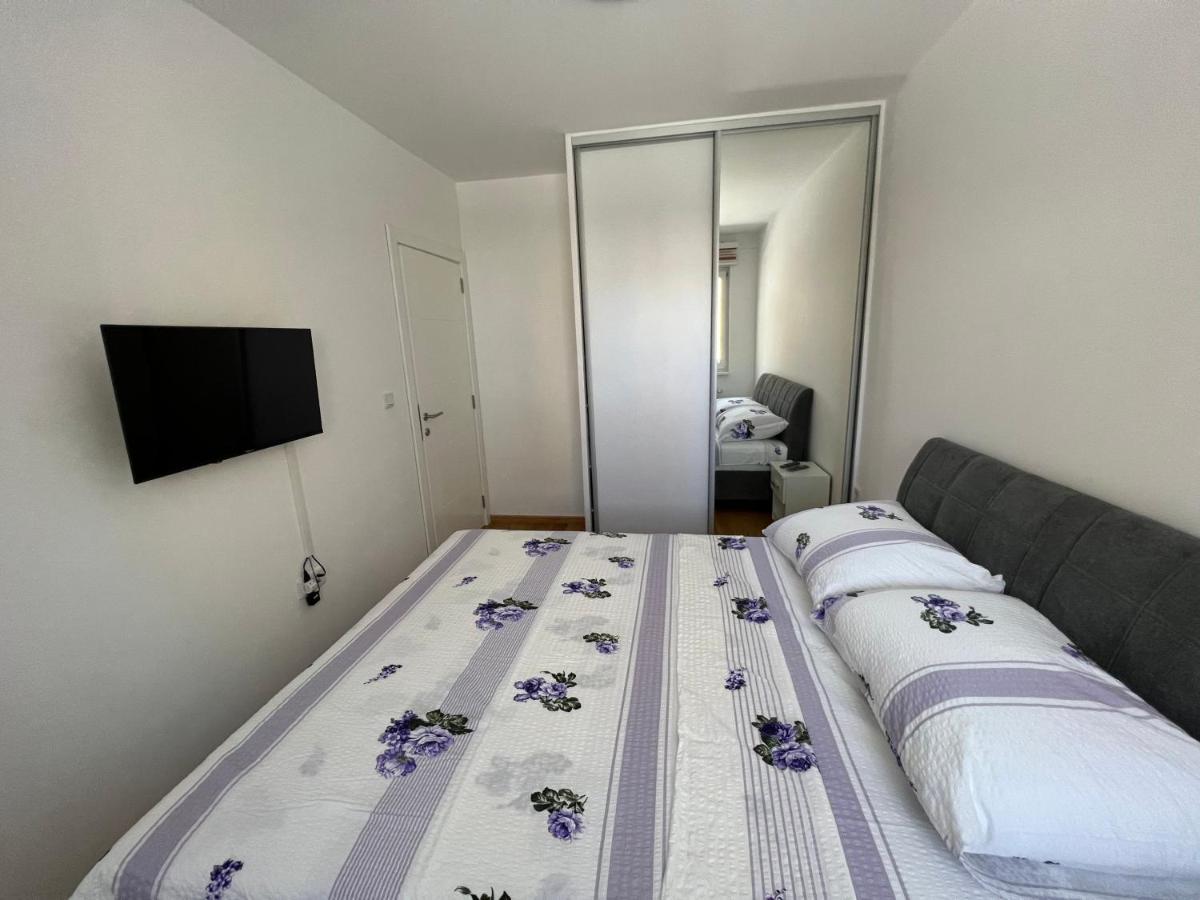 Stan na dan Viktor-Lukavica Apartment Sarajevo Bagian luar foto