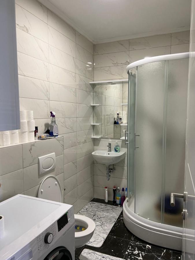 Stan na dan Viktor-Lukavica Apartment Sarajevo Bagian luar foto