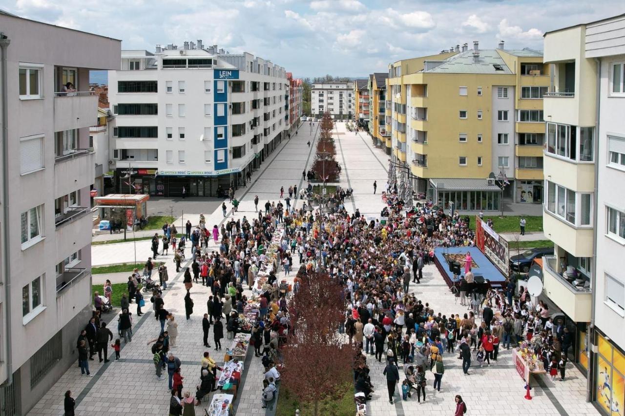 Stan na dan Viktor-Lukavica Apartment Sarajevo Bagian luar foto